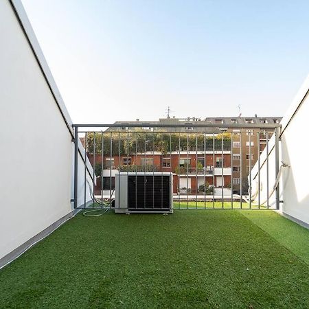 5 Giornate Apt Con Terrazzo E Garage Privato Milano Esterno foto