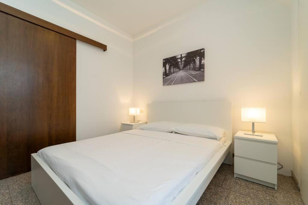 5 Giornate Apt Con Terrazzo E Garage Privato Milano Esterno foto